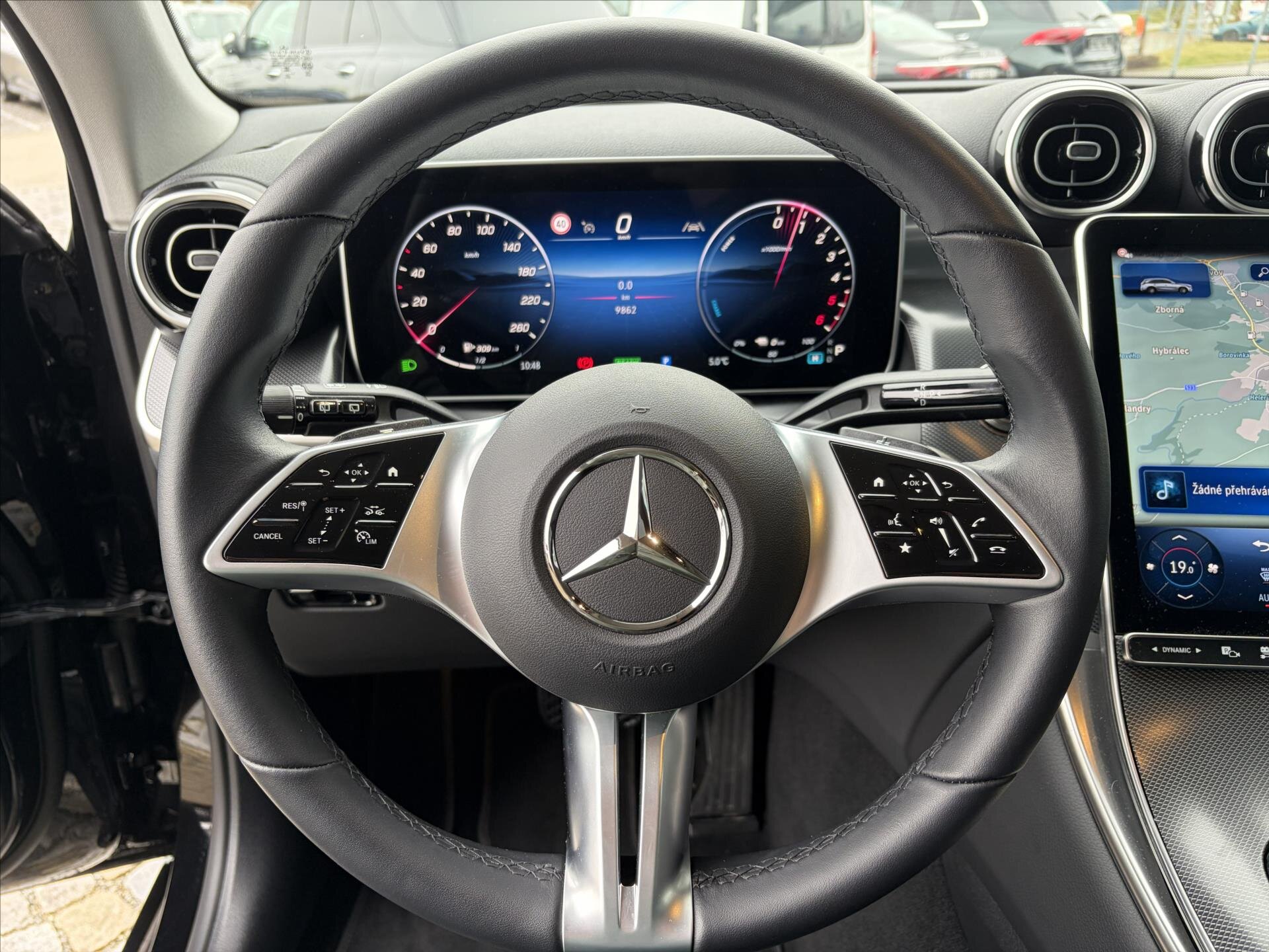 Mercedes-Benz GLC SUV / Terénní 2,0 l 145 kw