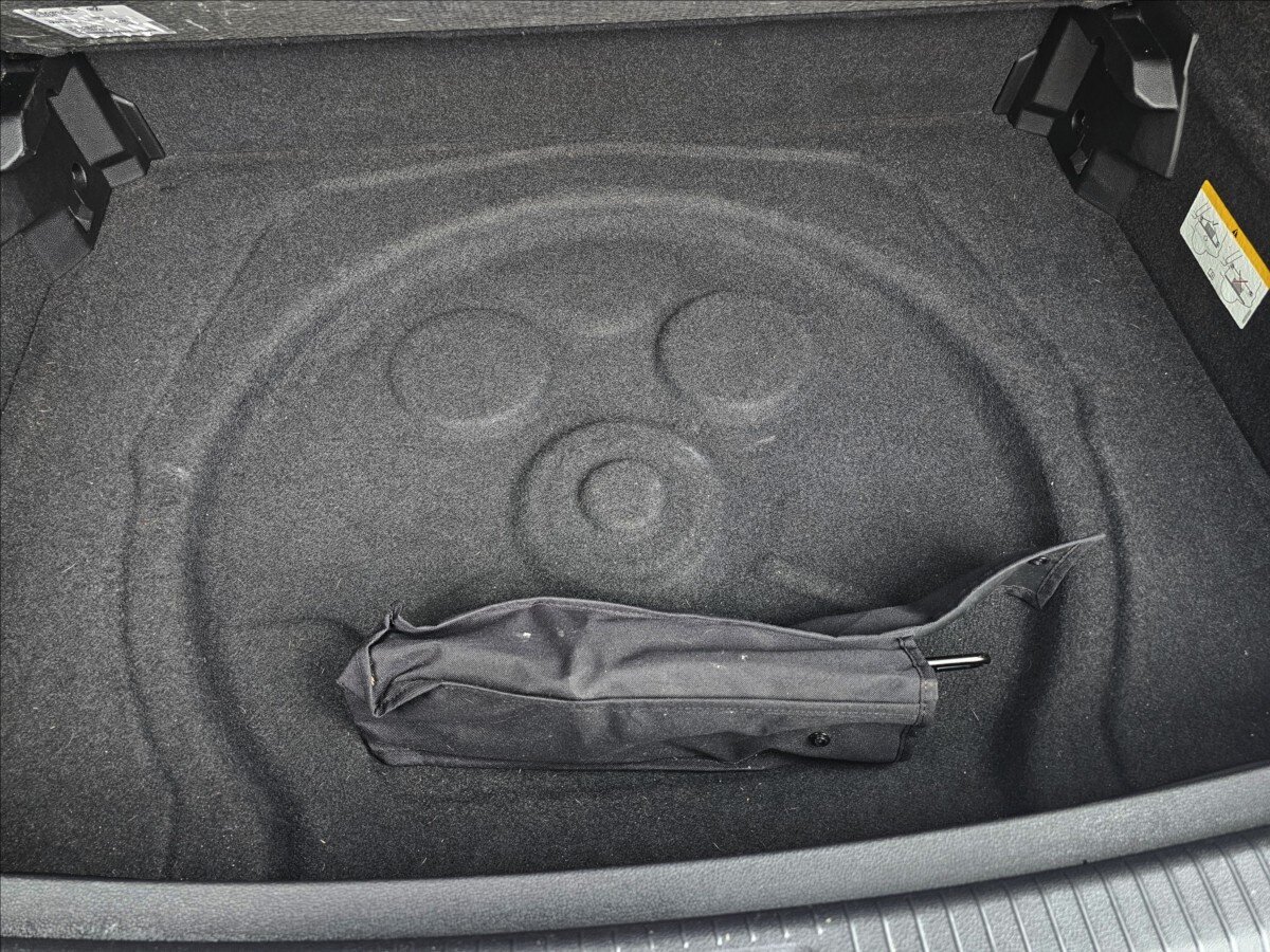 Volkswagen Tiguan Kombi 1,4 l 110 kw