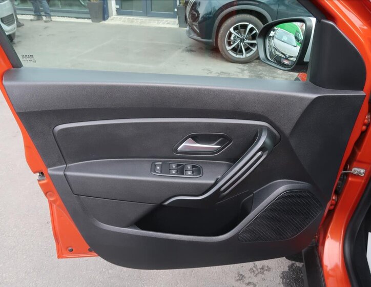 Dacia Duster SUV / Terénní 1,3 l 96 kw