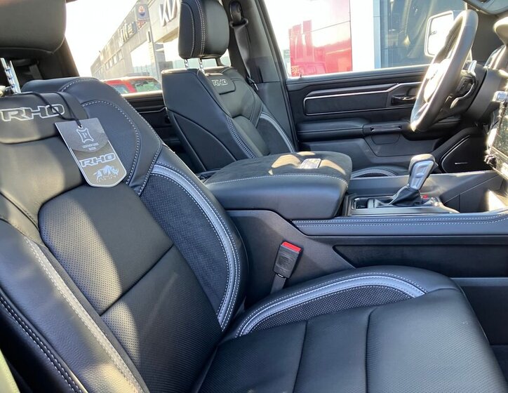 Dodge RAM Pick-up 3,0 l 403 kw