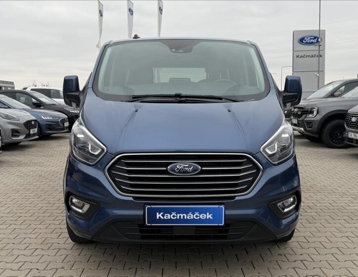 Ford Tourneo Custom MPV 2,0 l 136 kw