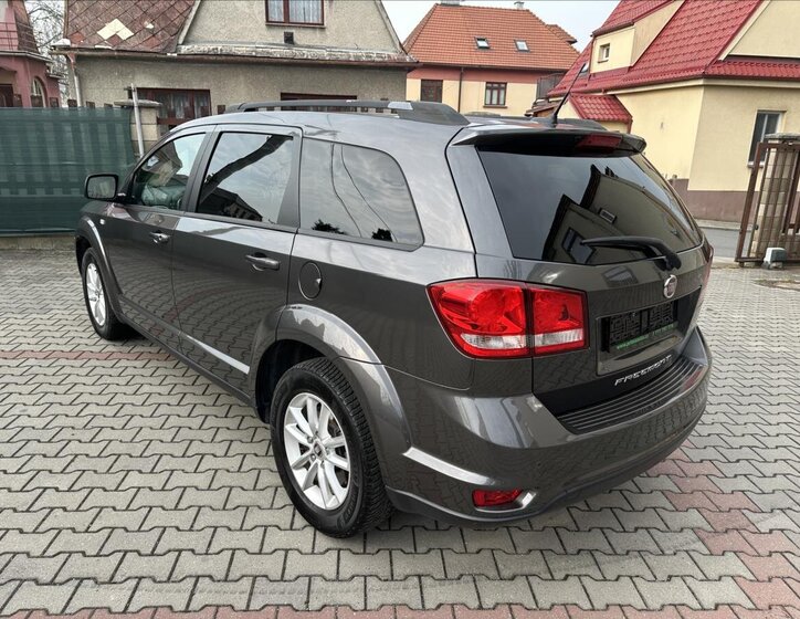 Fiat Freemont SUV / Terénní 2,0 l 103 kw