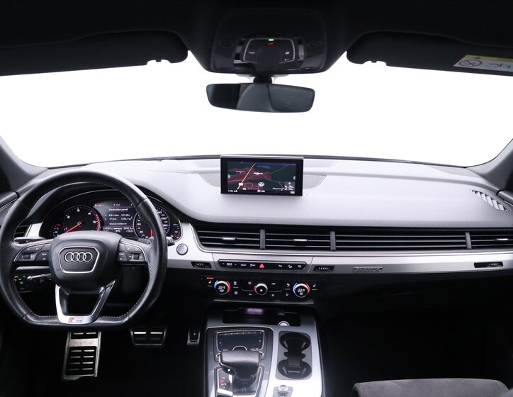 Audi Q7 SUV / Terénní 3,0 l 200 kw