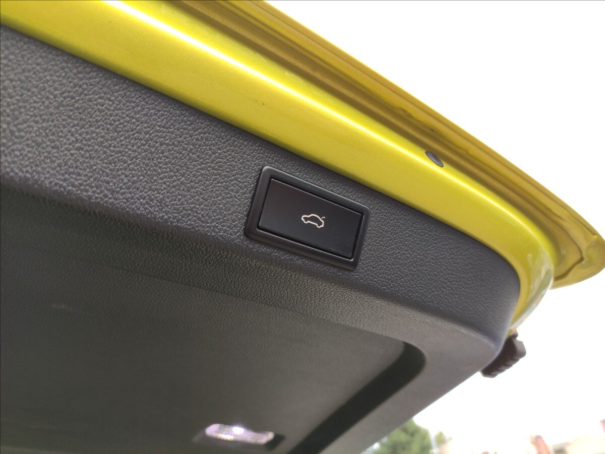 Škoda Superb Kombi 2,0 l 147 kw