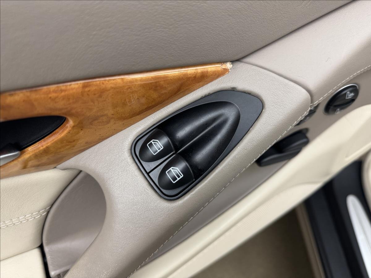 Mercedes-Benz SL Kabriolet 5,0 l 225 kw