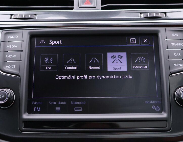 Volkswagen Tiguan SUV 2,0 l 176 kw