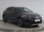 KIA XCeed 6