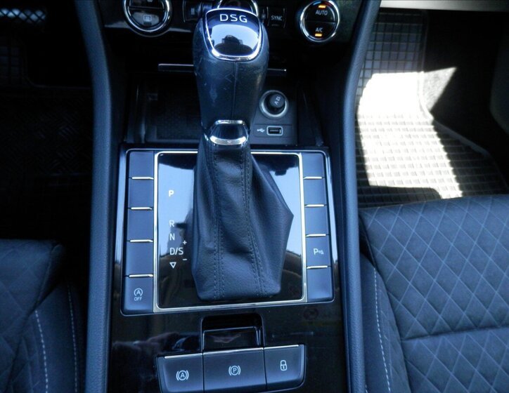 Škoda Superb Kombi 2,0 l 110 kw