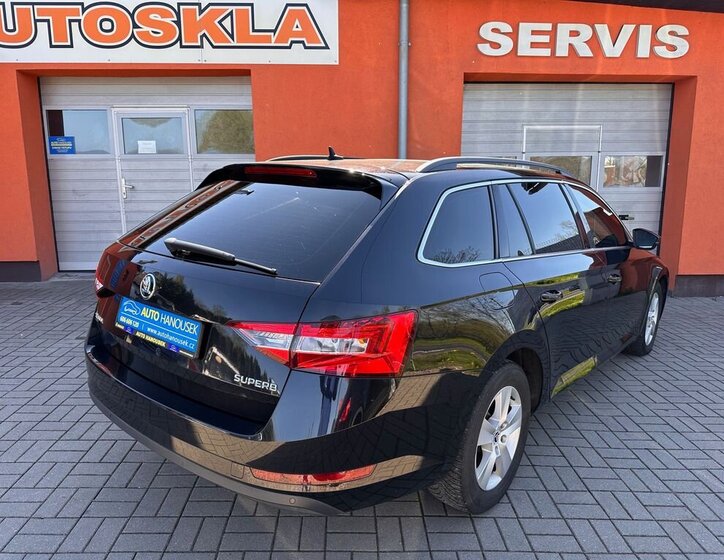 Škoda Superb Kombi 1,6 l 88 kw