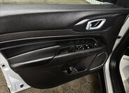 Jeep Compass SUV / Terénní 1,3 l 140 kw