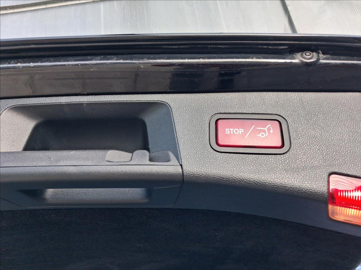 Mercedes-Benz Třídy E Kombi 2,1 l 125 kw