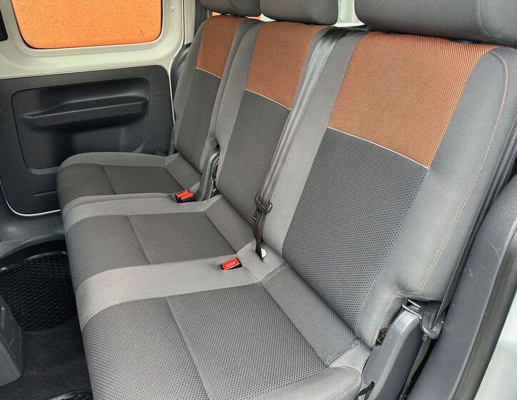 Volkswagen Caddy 24