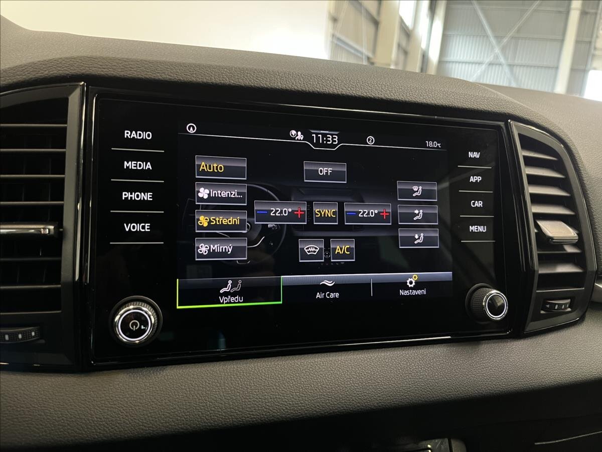 Škoda Karoq SUV / Terénní 1,5 l 110 kw