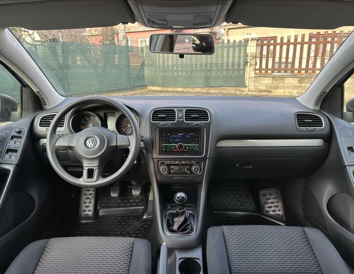 Volkswagen Golf 14