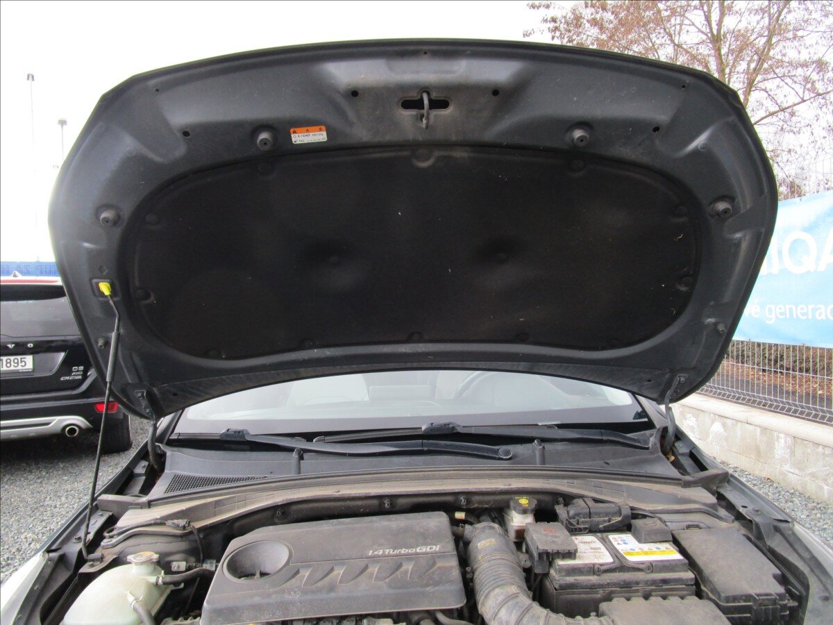 KIA Ceed Hatchback 1,4 l 103 kw