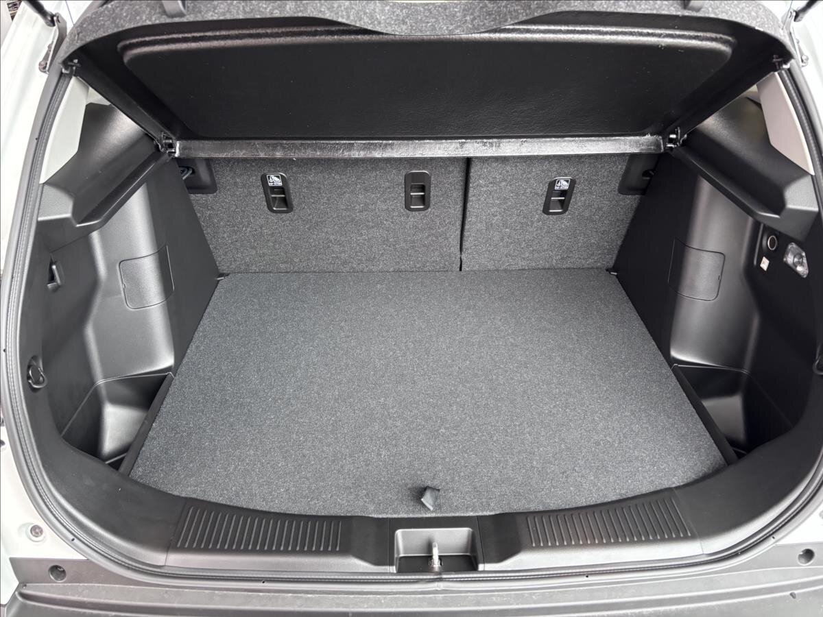 Suzuki S-Cross SUV / Terénní 1,4 l 81 kw