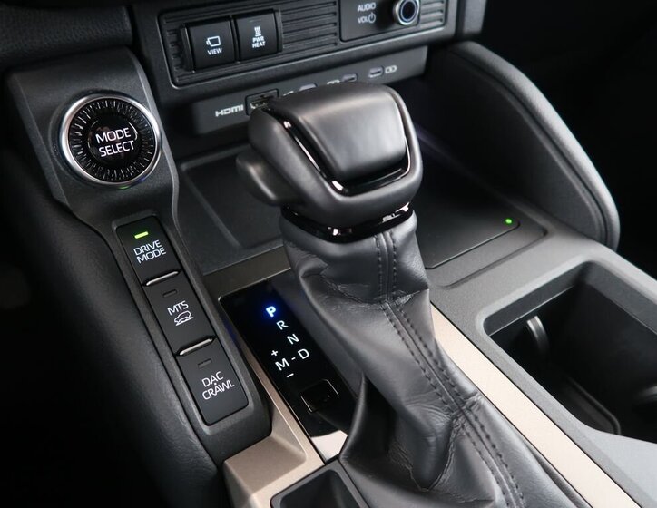 Toyota Land Cruiser SUV 2,8 l 151 kw