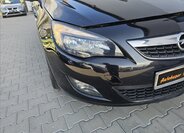Opel Astra Hatchback 1,6 l 132 kw