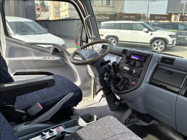 Mitsubishi Canter Ostatní 3,0 l 107 kw