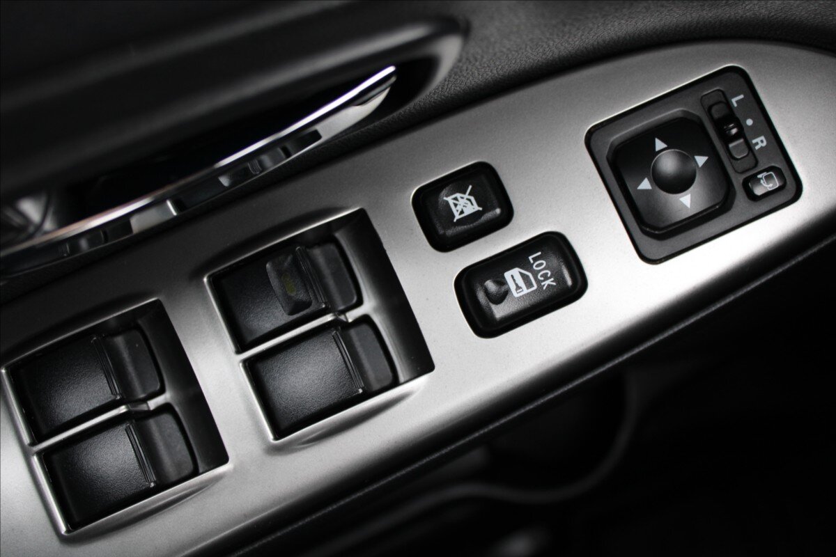 Mitsubishi ASX SUV / Terénní 1,6 l 86 kw