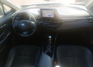 Toyota C-HR 7