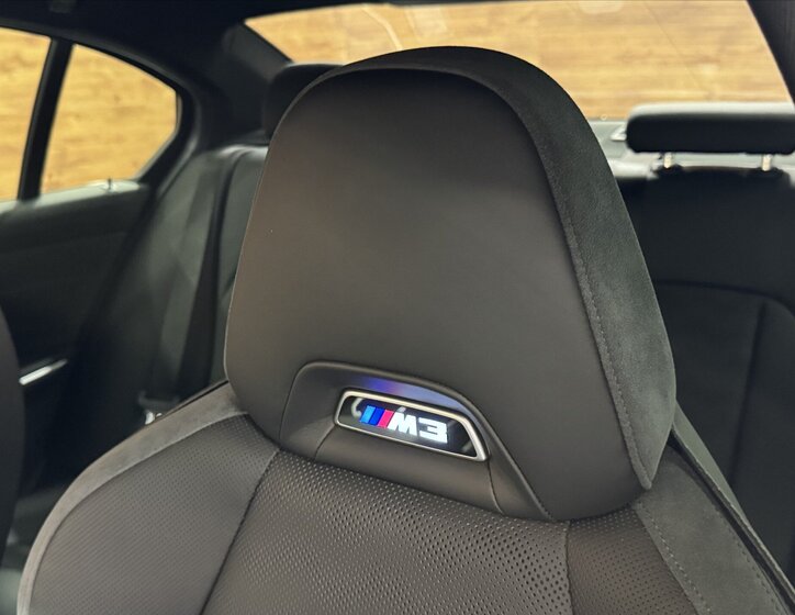 BMW M3 Sedan / Limuzína 3,0 l 375 kw