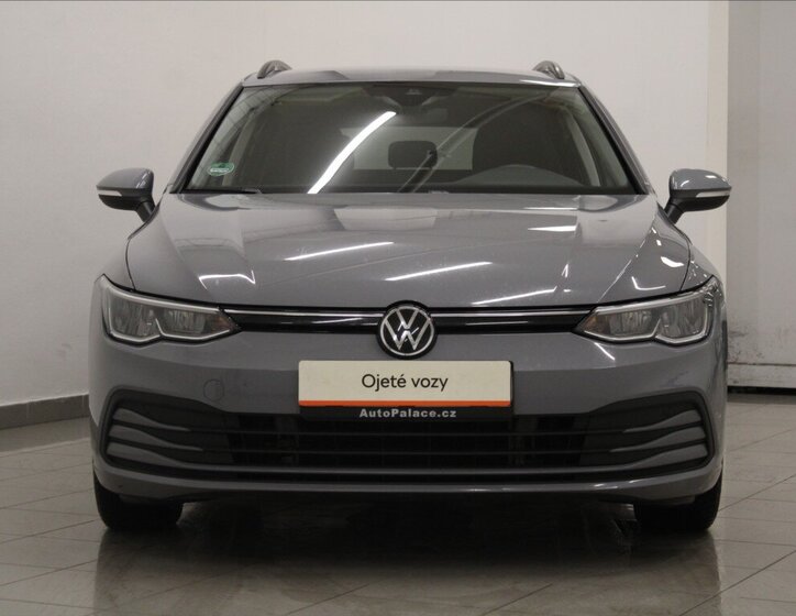 Volkswagen Golf Kombi 1,5 l 96 kw