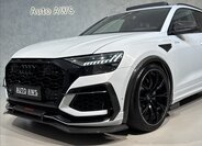 Audi RS Q8 4