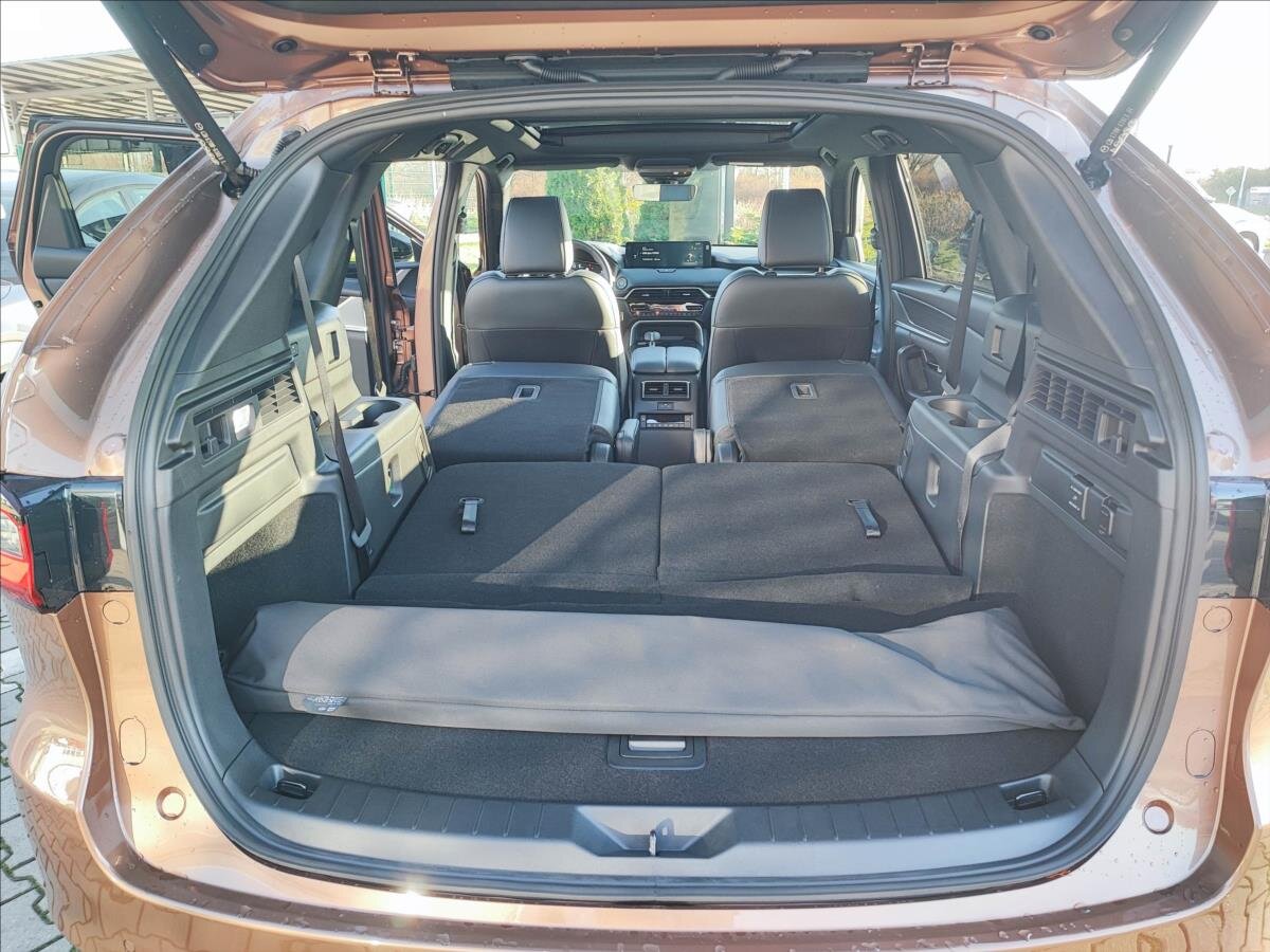 Mazda CX-80 SUV / Terénní 3,3 l 187 kw