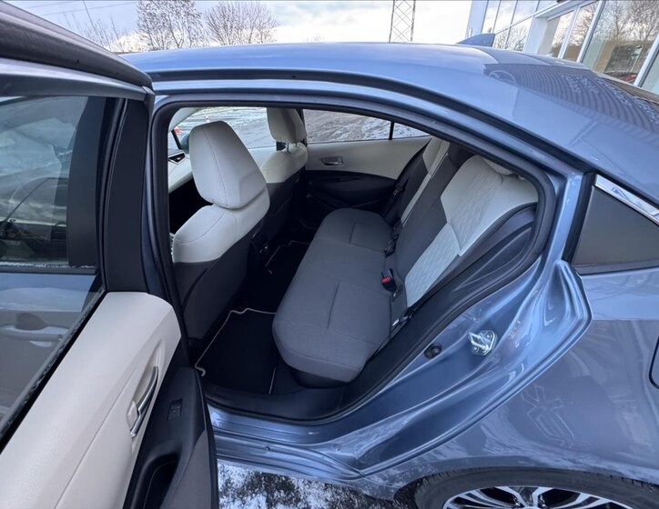 Toyota Corolla Sedan 1,8 l 72 kw