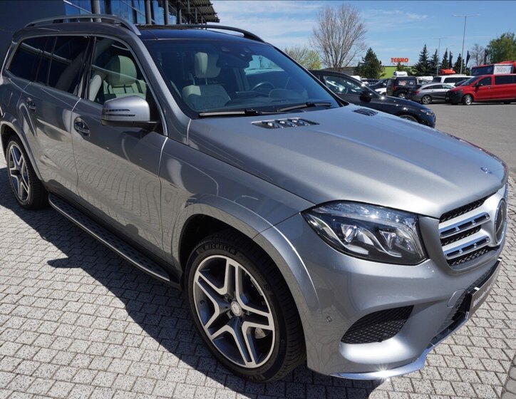 Mercedes-Benz GLS Kombi 3,0 l 190 kw