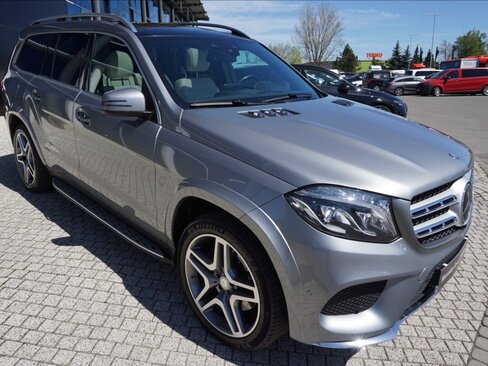 Mercedes-Benz GLS Kombi 3,0 l 190 kw