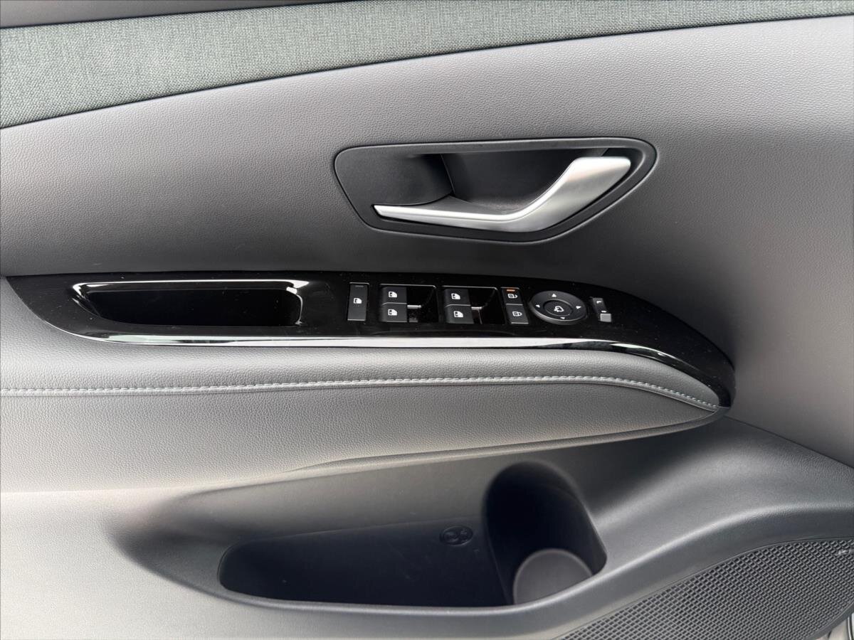 Hyundai Tucson SUV 1,6 l 117 kw