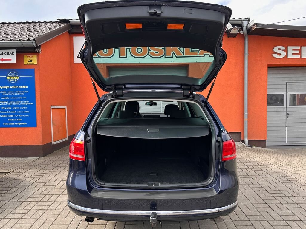 Volkswagen Passat Kombi 1,6 l 77 kw