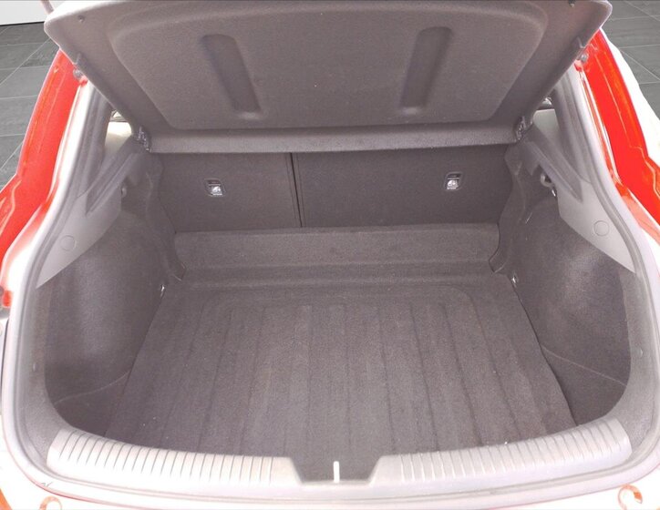 Hyundai i30 Liftback 1,4 l 103 kw