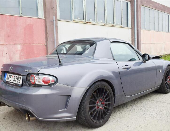 Mazda MX-5 6