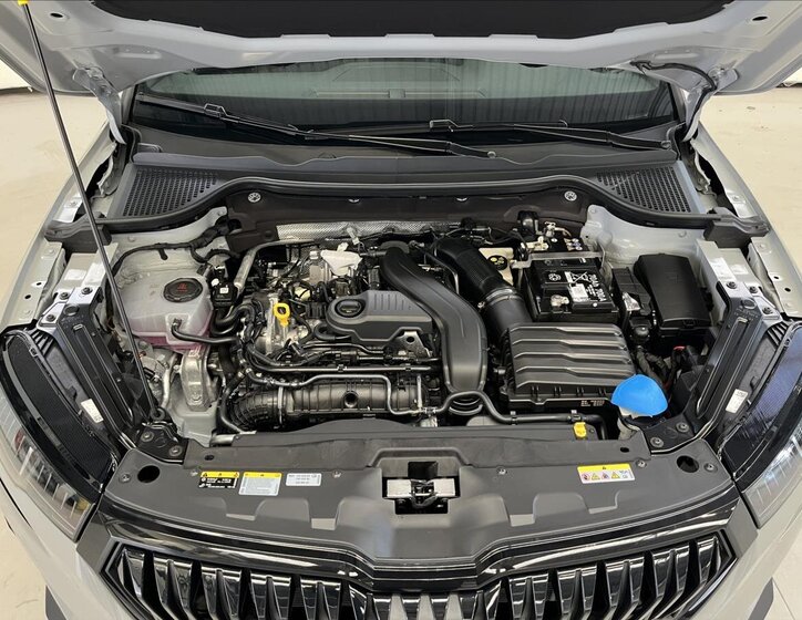 Škoda Karoq SUV / Terénní 1,5 l 110 kw