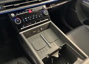 Hyundai Santa Fe SUV / Terénní 1,6 l 117 kw