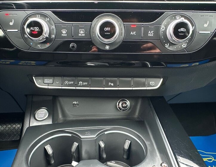 Audi A4 Kombi 2,0 l 140 kw