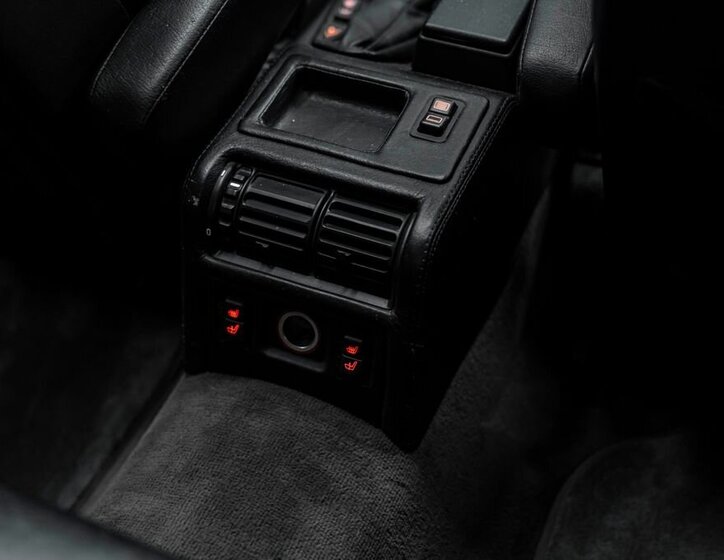 BMW Řada 7 Sedan / Limuzína 5,0 l 220 kw