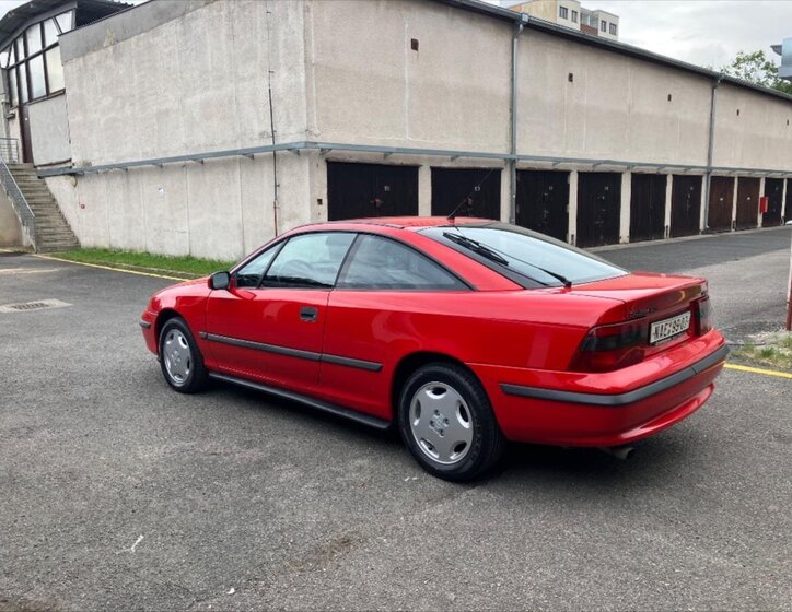 Opel Calibra Kupé 2,0 l 85 kw