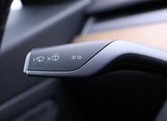 Tesla Model 3 Sedan 0,0 239 kw