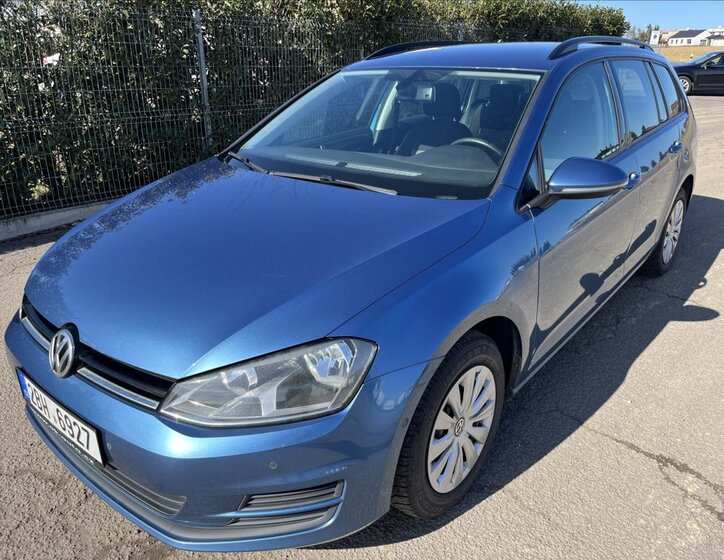 Volkswagen Golf Kombi 1,6 l 81 kw