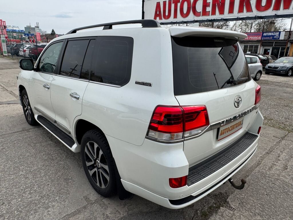 Toyota Land Cruiser SUV / Terénní 4,5 l 186 kw