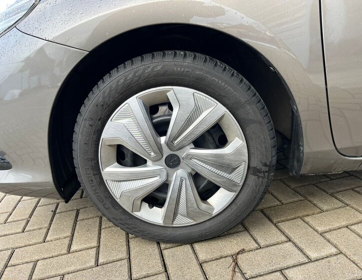 Toyota Auris Hatchback 1,6 l 97 kw