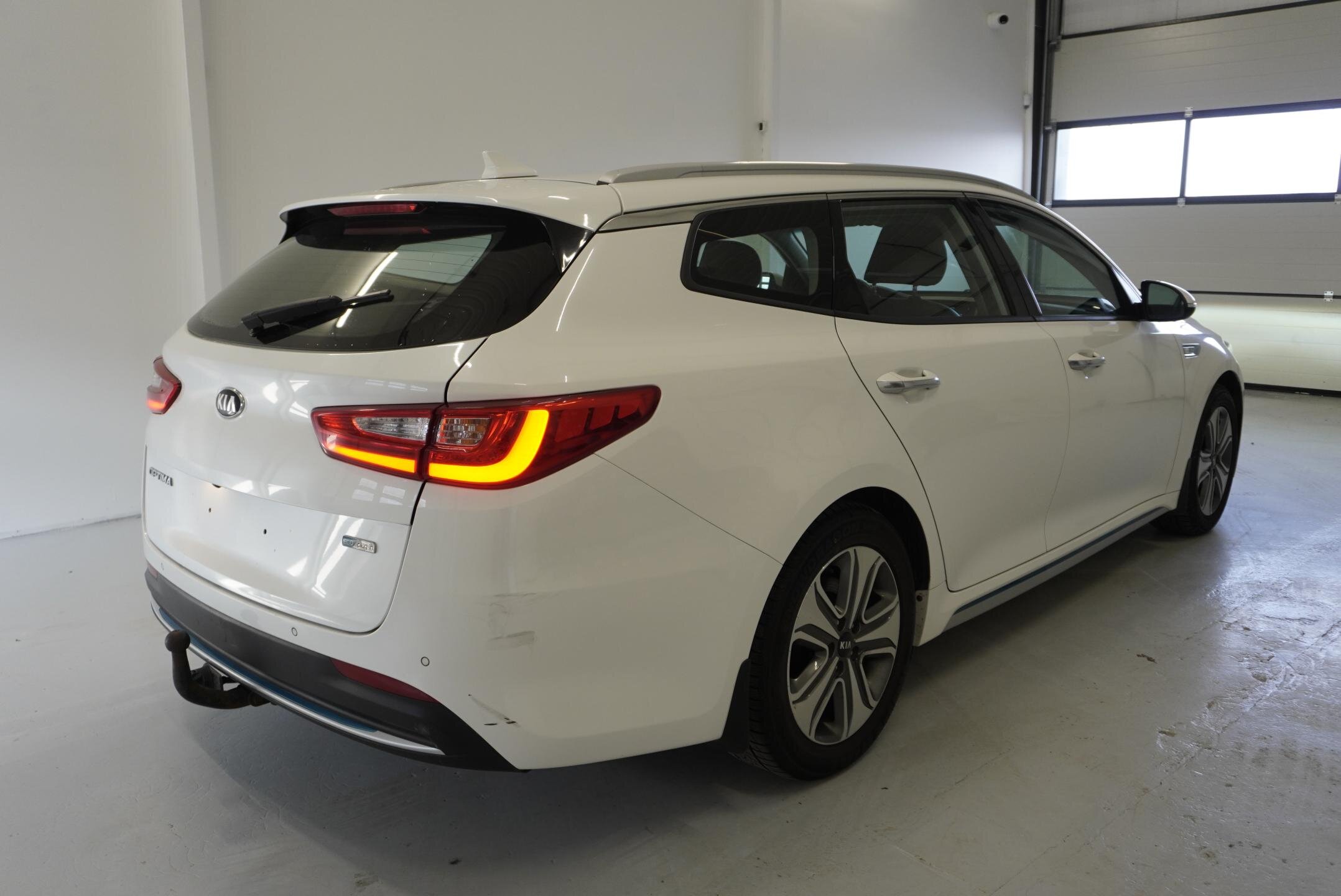 KIA Optima Kombi 2,0 l 151 kw