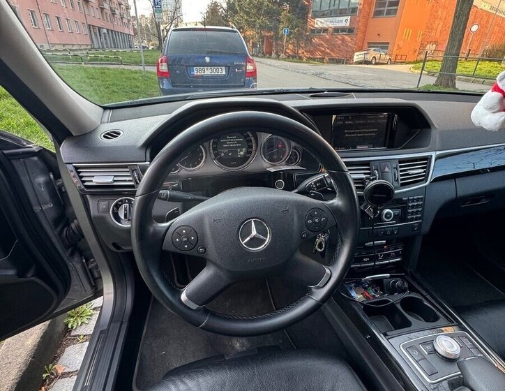 Mercedes-Benz Třídy E Kombi 0,0 195 kw