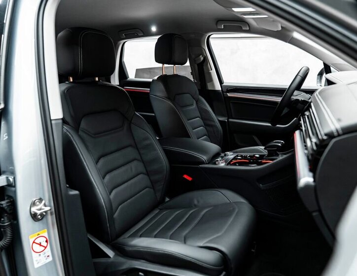 Volkswagen Touareg SUV 3,0 l 210 kw