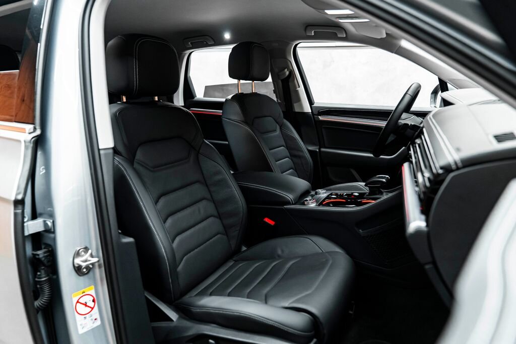 Volkswagen Touareg SUV 3,0 l 210 kw