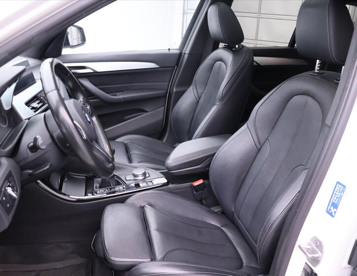 BMW X1 SUV 2,0 l 140 kw